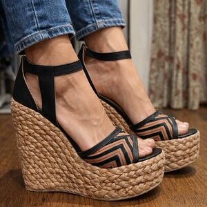 Stylish Black and orange raffia Wedge Sandals by L’agence size 8